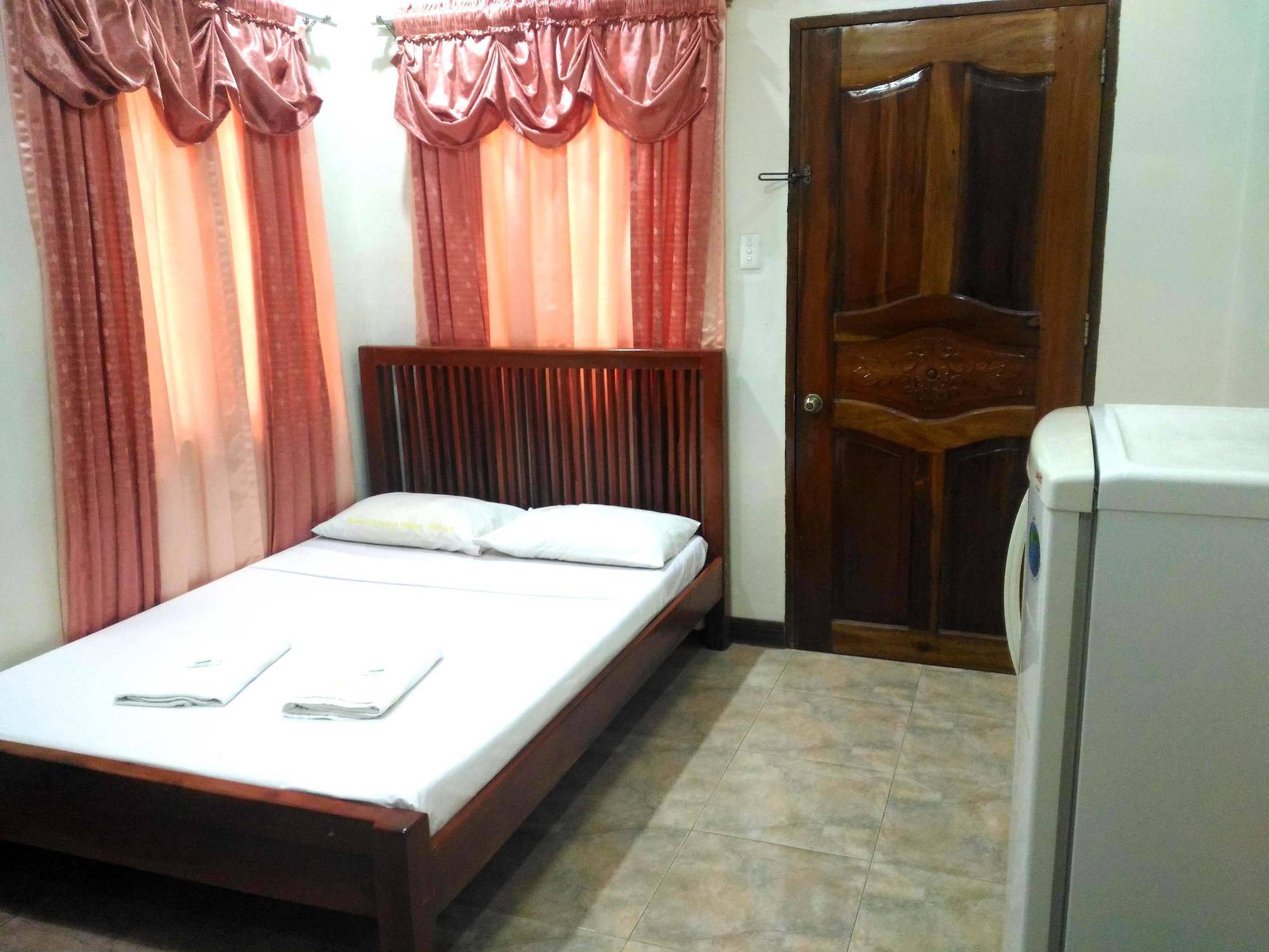 Tubod Flowing Water Resort Minglanilla Bagian luar foto