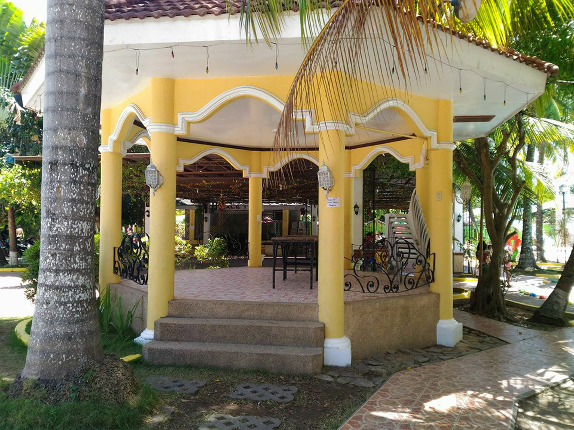 Tubod Flowing Water Resort Minglanilla Bagian luar foto